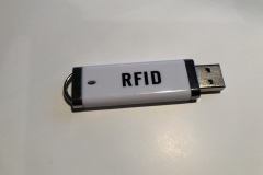 Einfacher USB RFID Scanner
